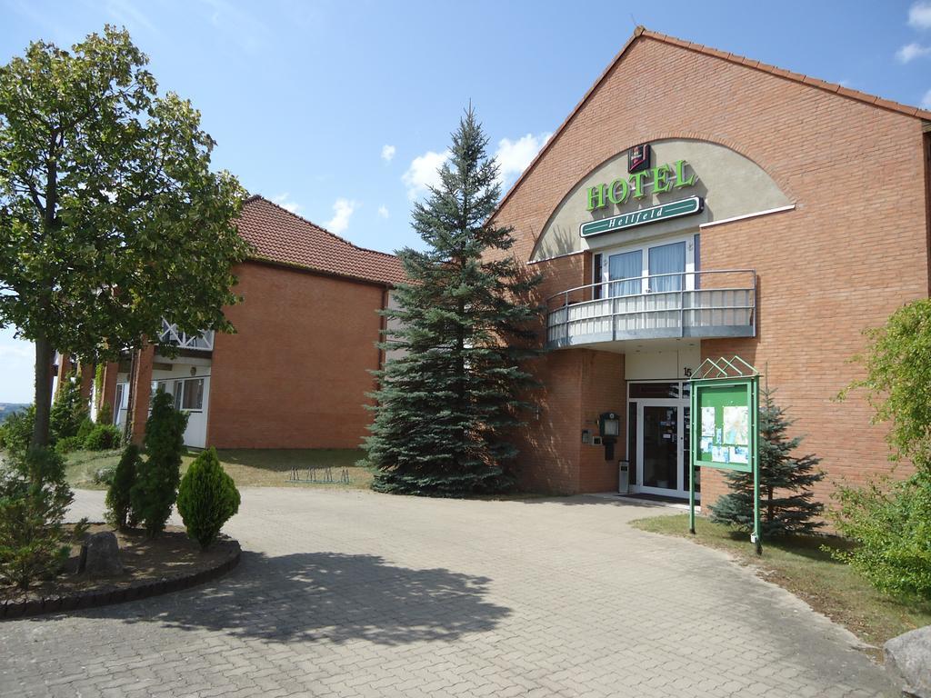 GreenLine Hotel Hellfeld Neubrandenburg Exterior foto